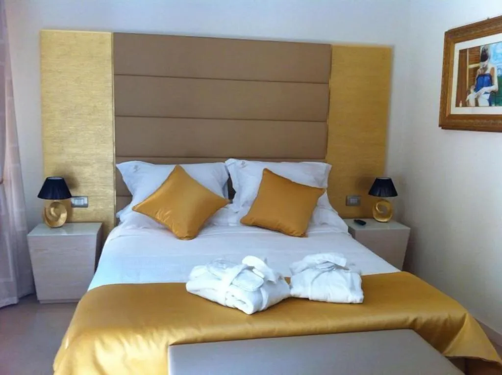 Room, Augustana House, Rome