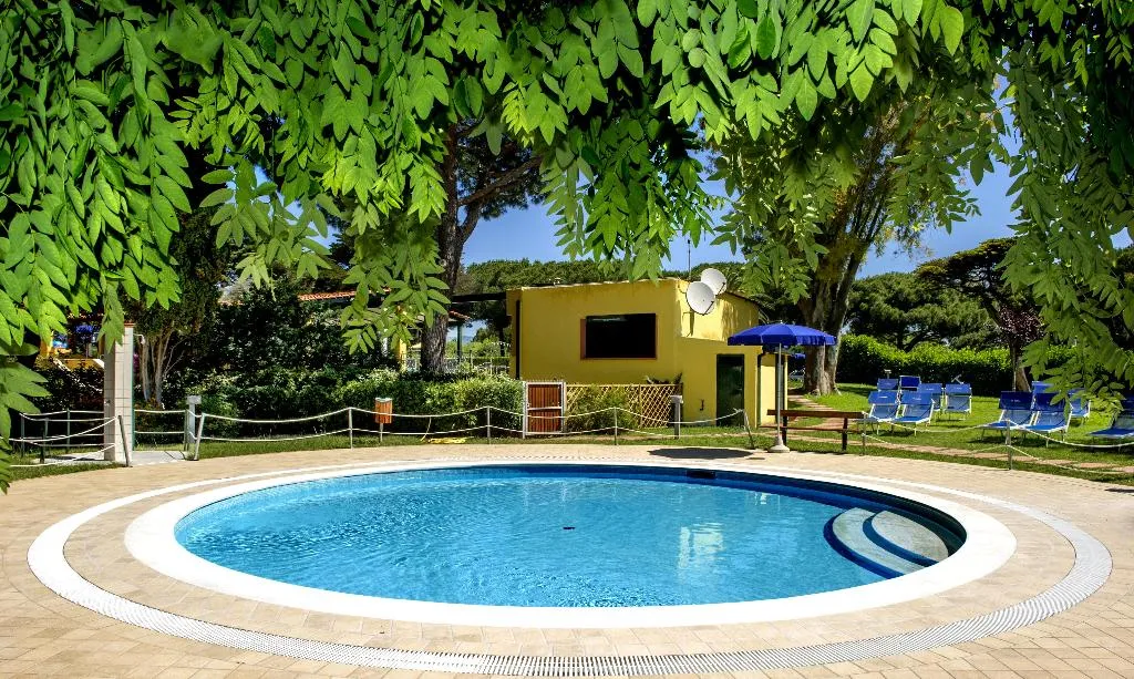 Pool, La Serra Holiday Village & Beach Resort, Naples