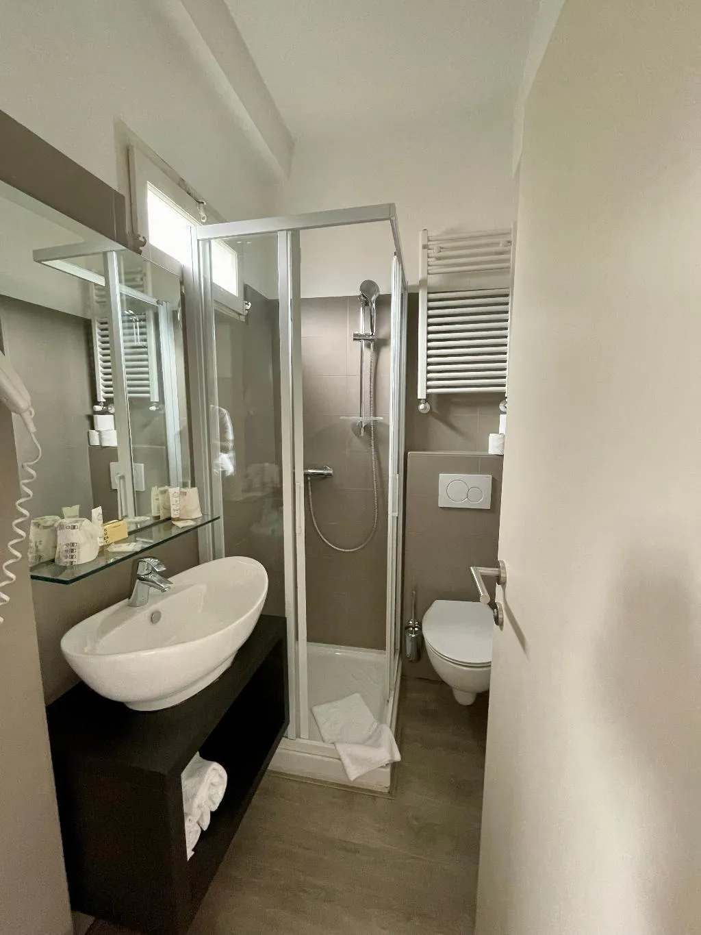 DOUBLE LAKE VIEW Room, Hotel Bazzoni et Du Lac, Milan