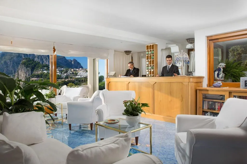 Lobby, Villa Brunella, Naples