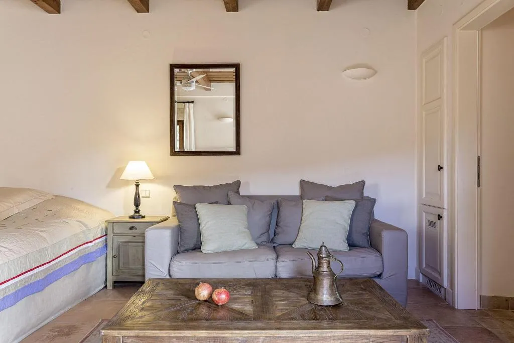 Room, Kapsaliana Village Hotel, Crete
