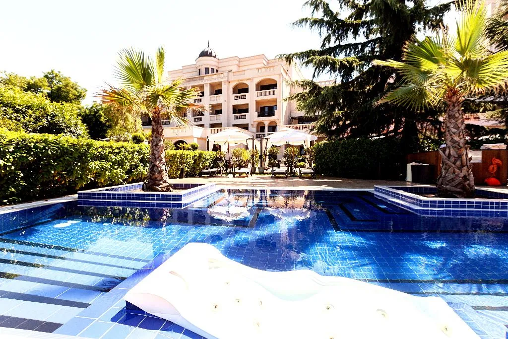 Pool, Grand Hotel & Spa Primoretz, Bourgas