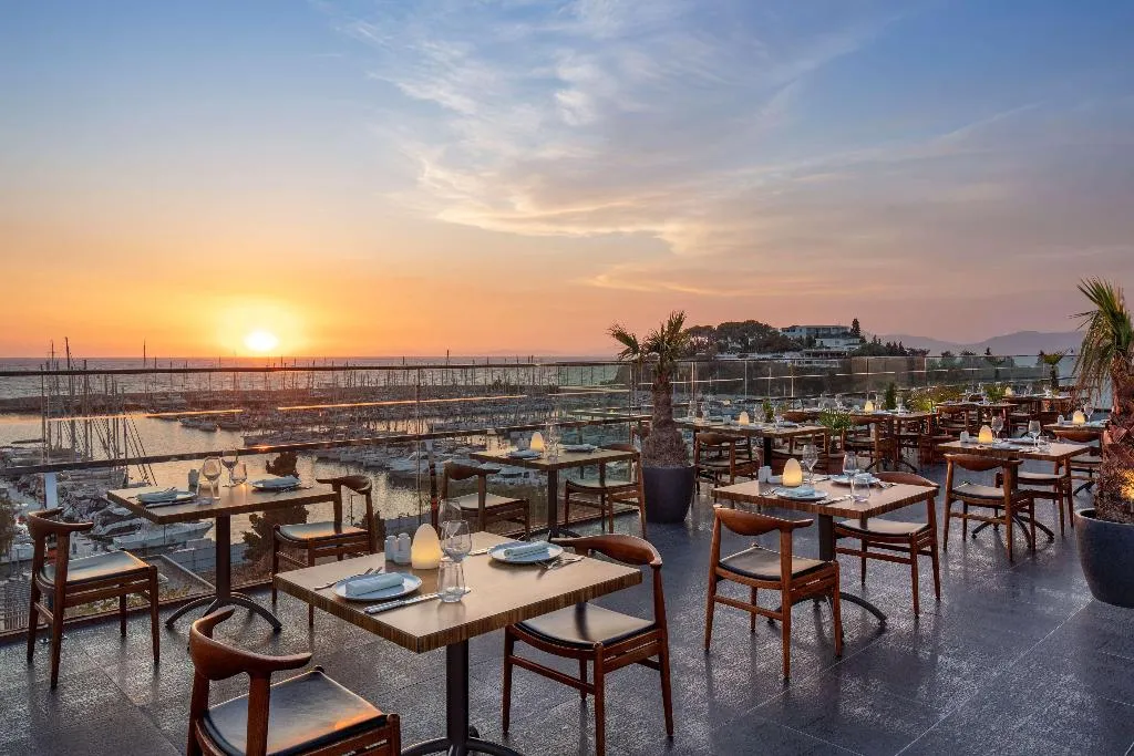 Restaurant, DoubleTree by Hilton Kusadasi, Izmir