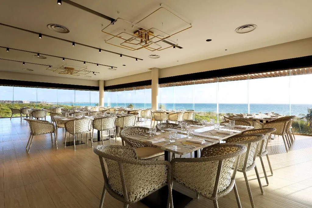 Restaurant, Grand Palladium Select Costa Mujeres - All Inclusi, Cancun Area