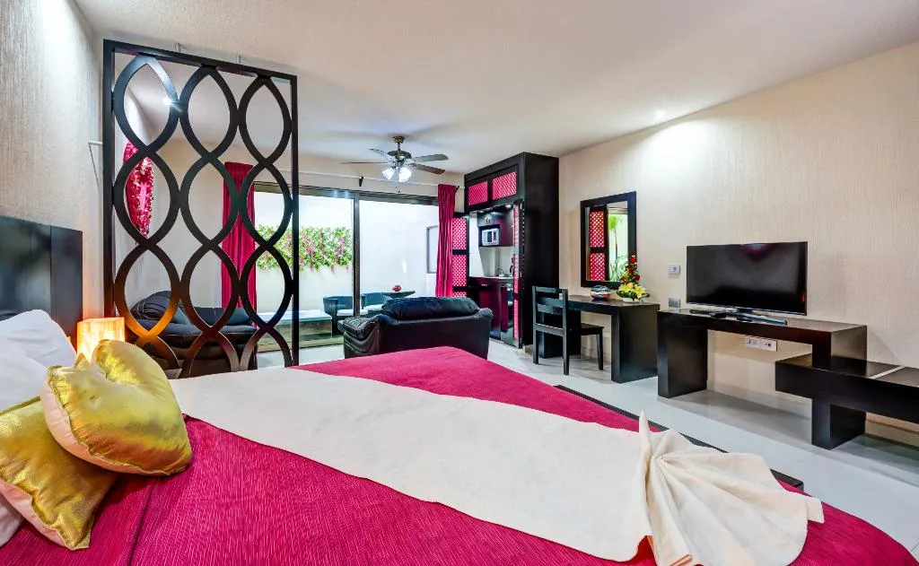 DOUBLE WITH JACUZZI Room, Suites Corazon, Playa Del Carmen