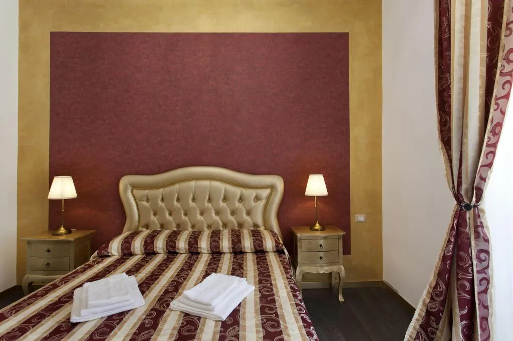 Room, Secret Rhome, Rome