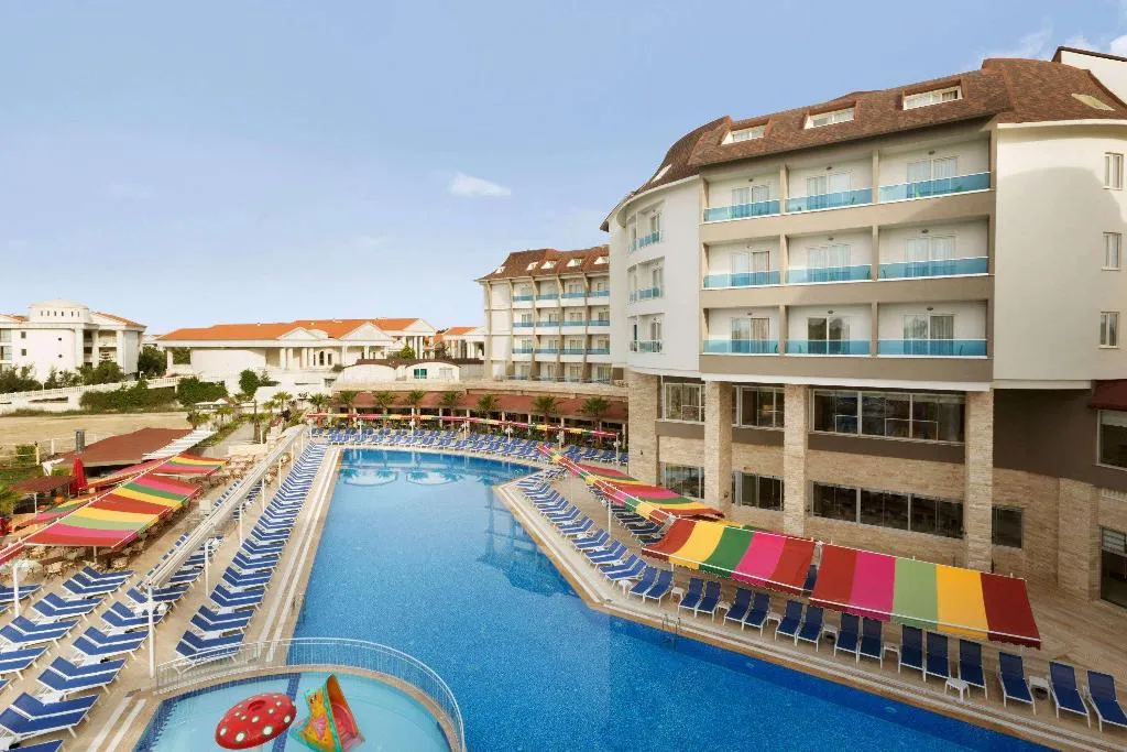 Pool, Ramada Resort By Wyndham Side, Antalya