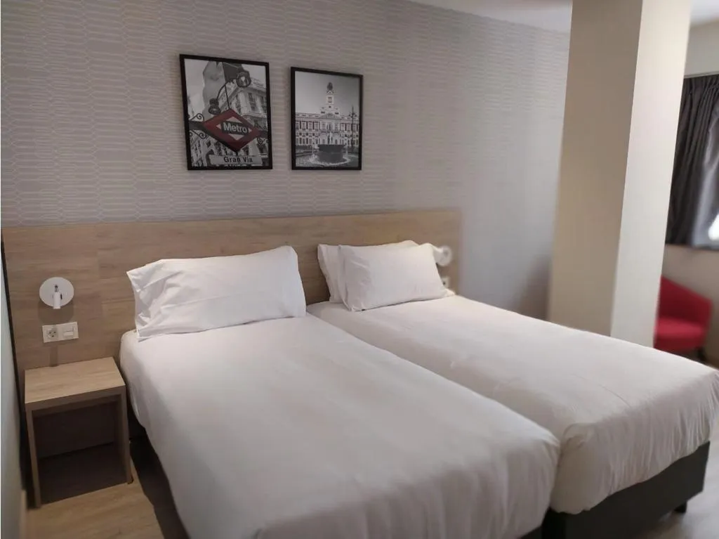 Room, Ramada by Wyndham Madrid Tres Cantos, Madrid