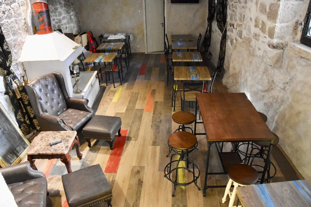 Bar, Historic Plaza Varos Split, Split
