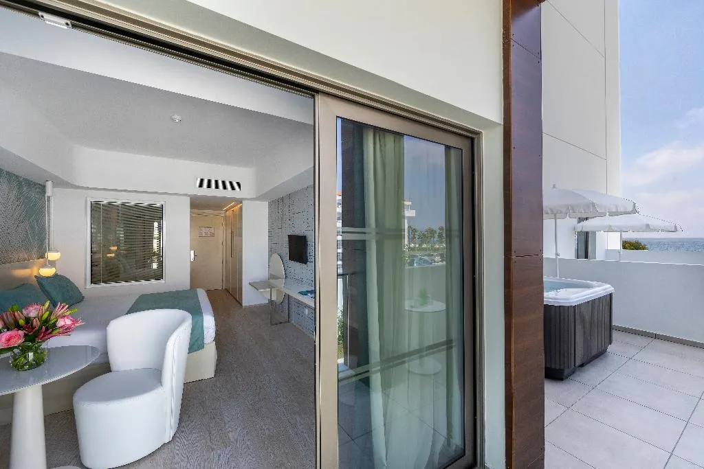 Double or Twin WITH JACUZZI Room, Ivi Mare - Designed for adults, Cyprus
