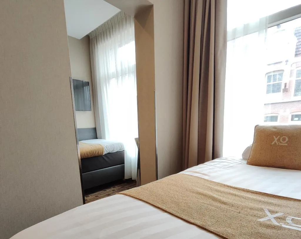 TWIN TWO BEDS Room, Xo Hotels Inner, Amsterdam