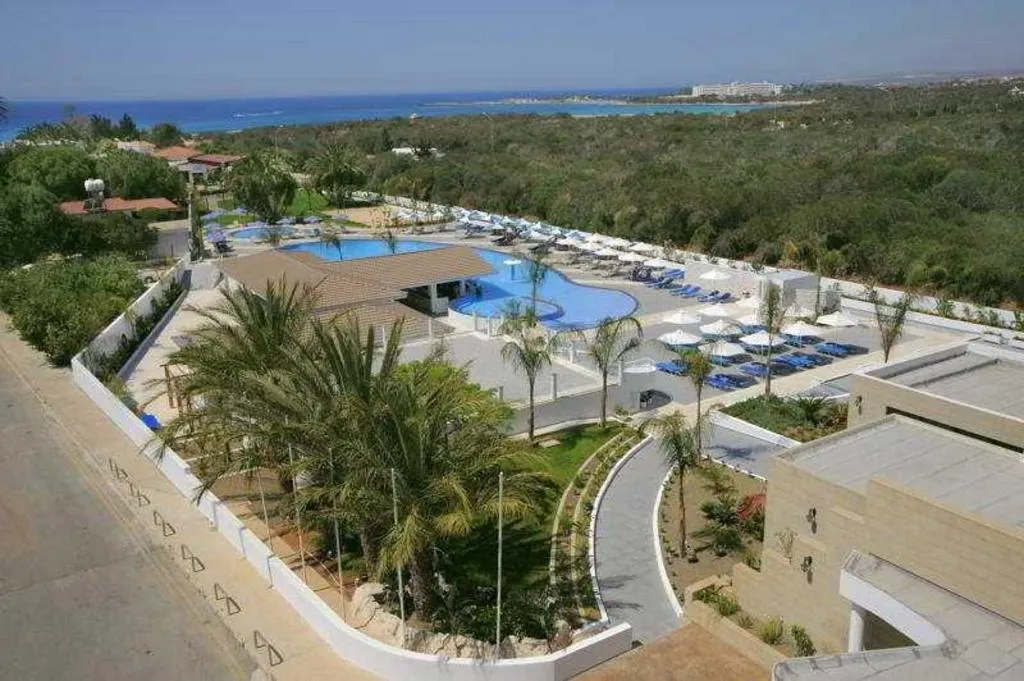 Pool, Christofinia, Cyprus