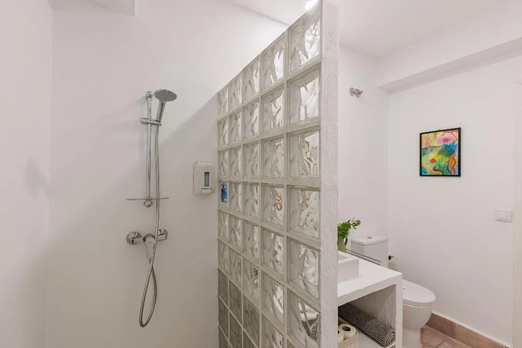 APARTMENT DELUXE TWO BEDROOM Room, Laranjal Farm House, Algarve