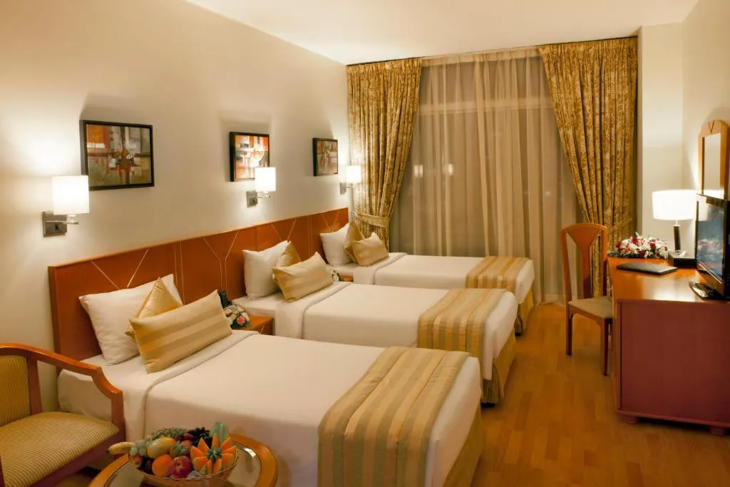 FAMILY ROOM STANDARD Room, Landmark Hotel Baniyas, Dubai