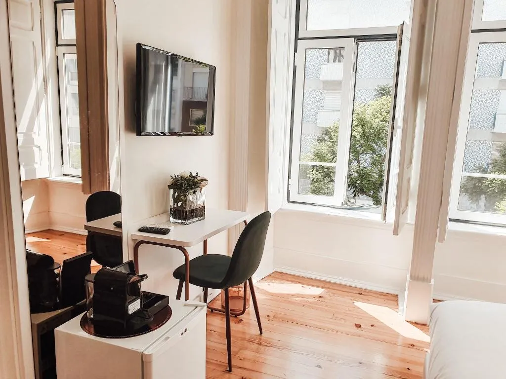 Room, Le Premier Lisbon Suites, Lisbon