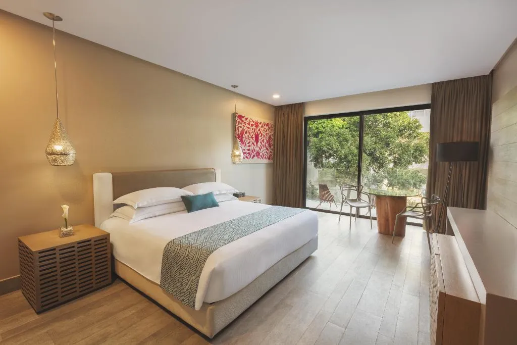 DOUBLE PREMIUM KING BED Room, The Yucatan Playa del Carmen Tapestry Collection, Playa Del Carmen