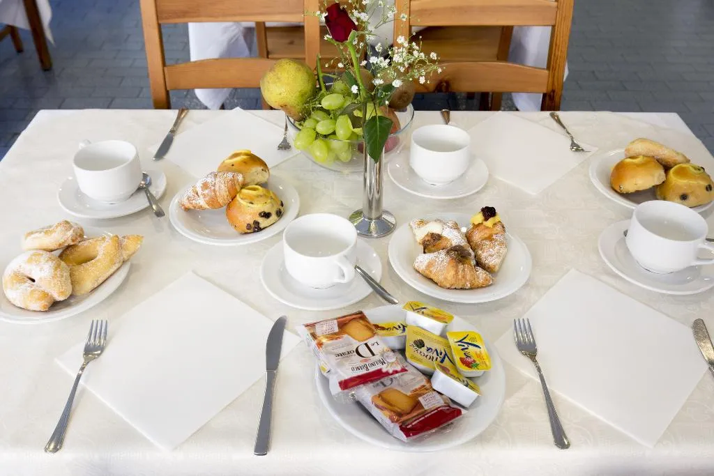 Restaurant, Hotel Angelina, Naples
