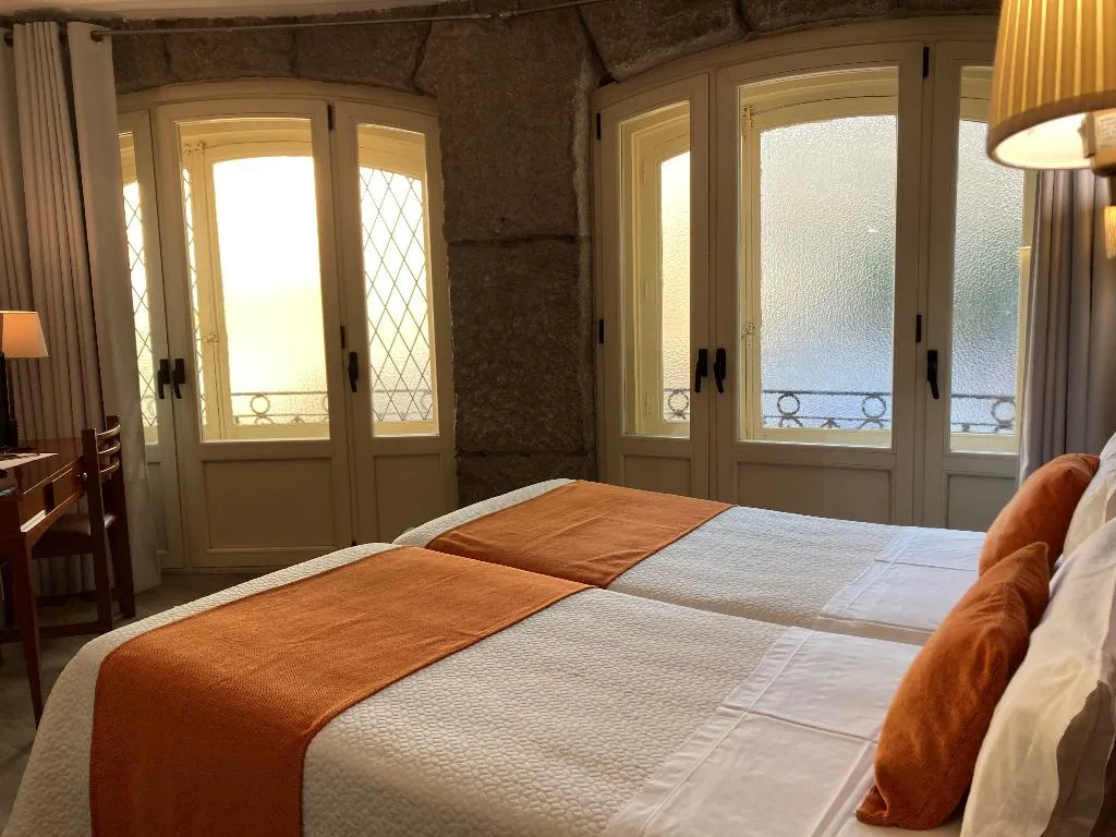 DOUBLE SUPERIOR Room, San Lorenzo, Madrid