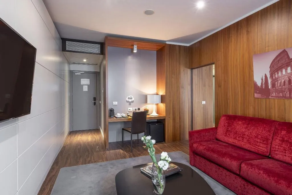 SUITE KING SIZE BED Room, H10 Roma Citta, Rome