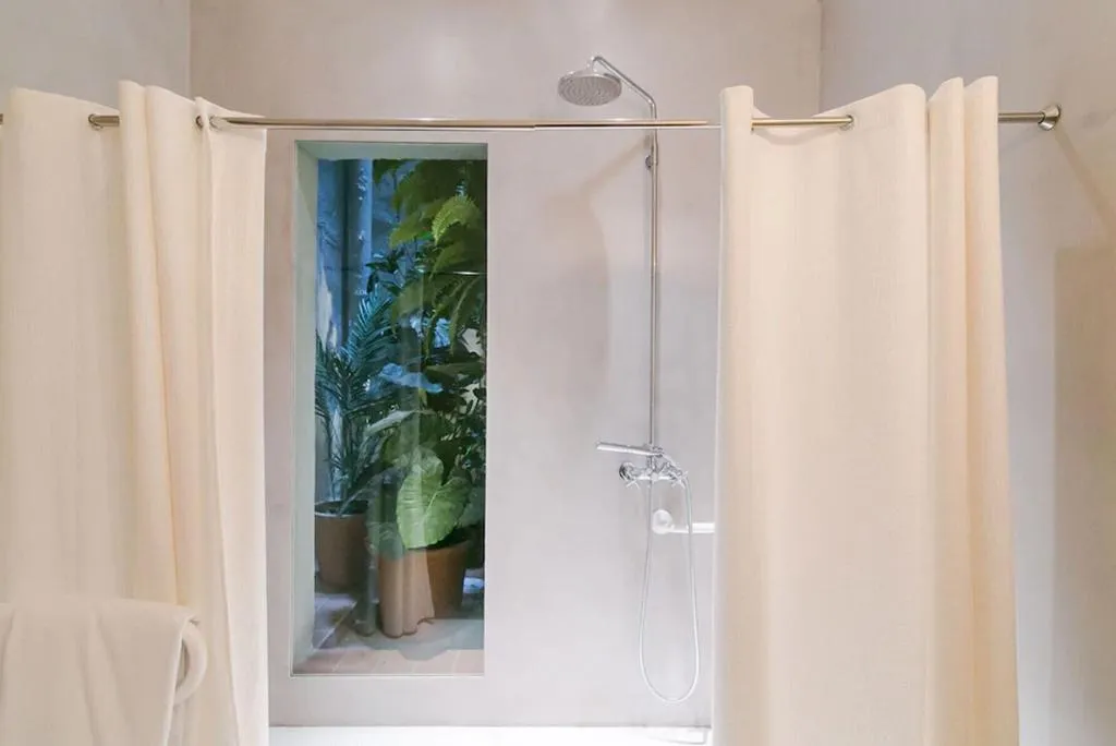 Room, Margot House, Barcelona