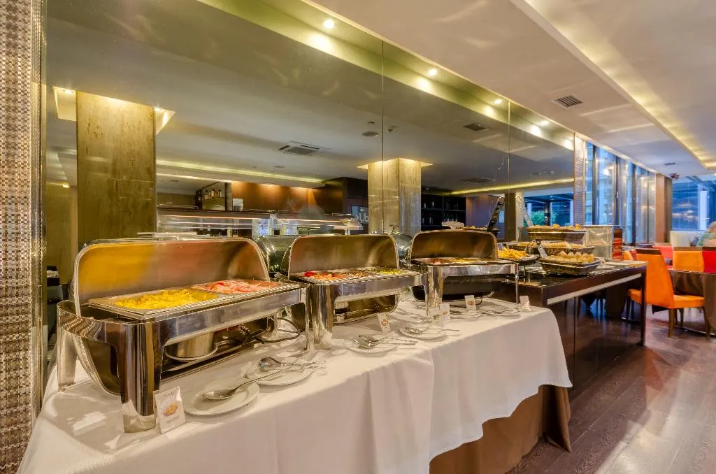 Restaurant, Turim Av Liberdade Hotel, Lisbon