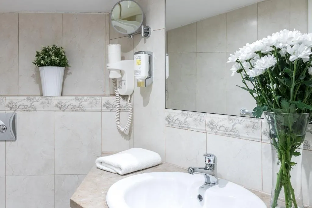 TRIPLE STANDARD Room, Aparthotel Old Town, Krakow