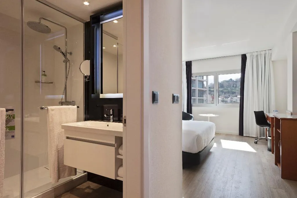 DOUBLE STANDARD Room, INNSiDE by Meliá Barcelona Apolo, Barcelona