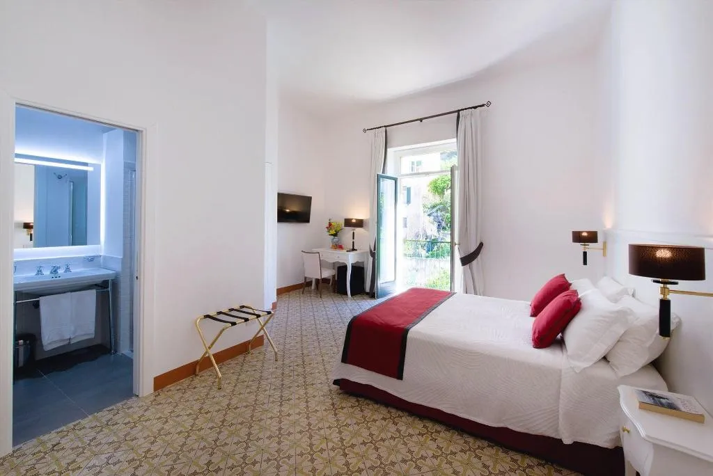 Room, Amalfi Luxury House, Naples