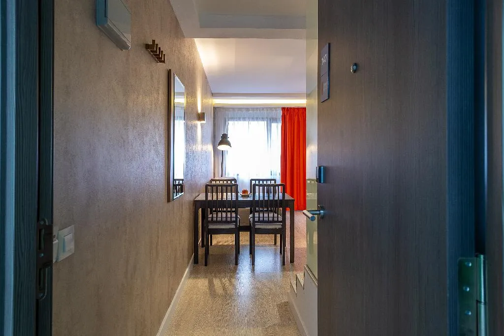 General view, Apartamentos Recoletos, Madrid