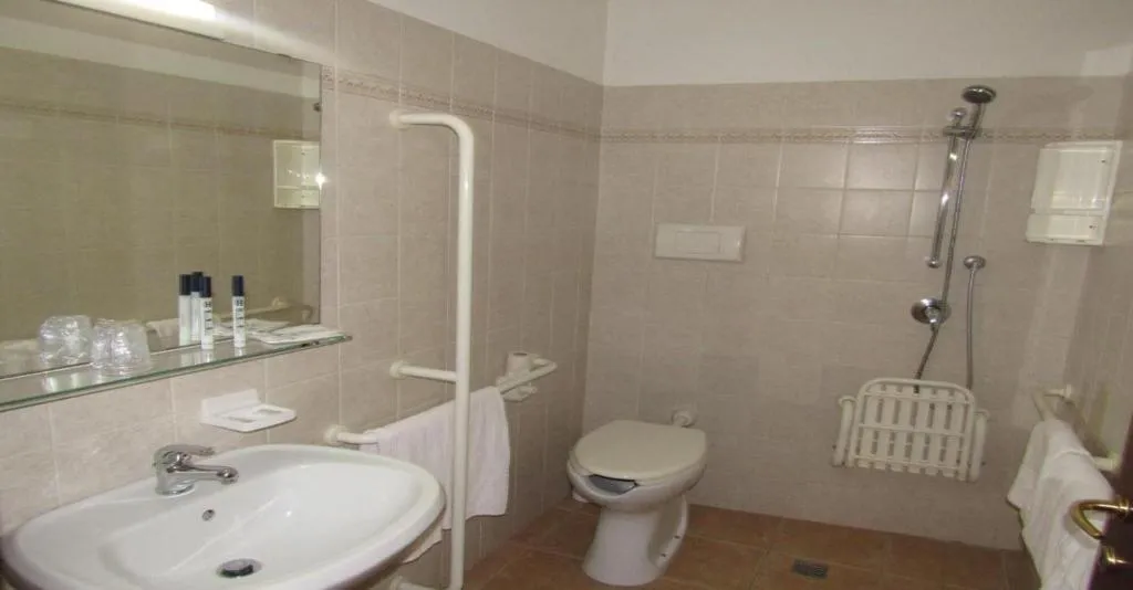 Room, Hotel Nuovo Rondo   Sesto San Giovanni, Milan