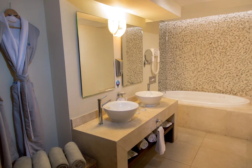 SUITE ONE BEDROOM Room, Sandos Playacar All Inclusive, Cancun Area