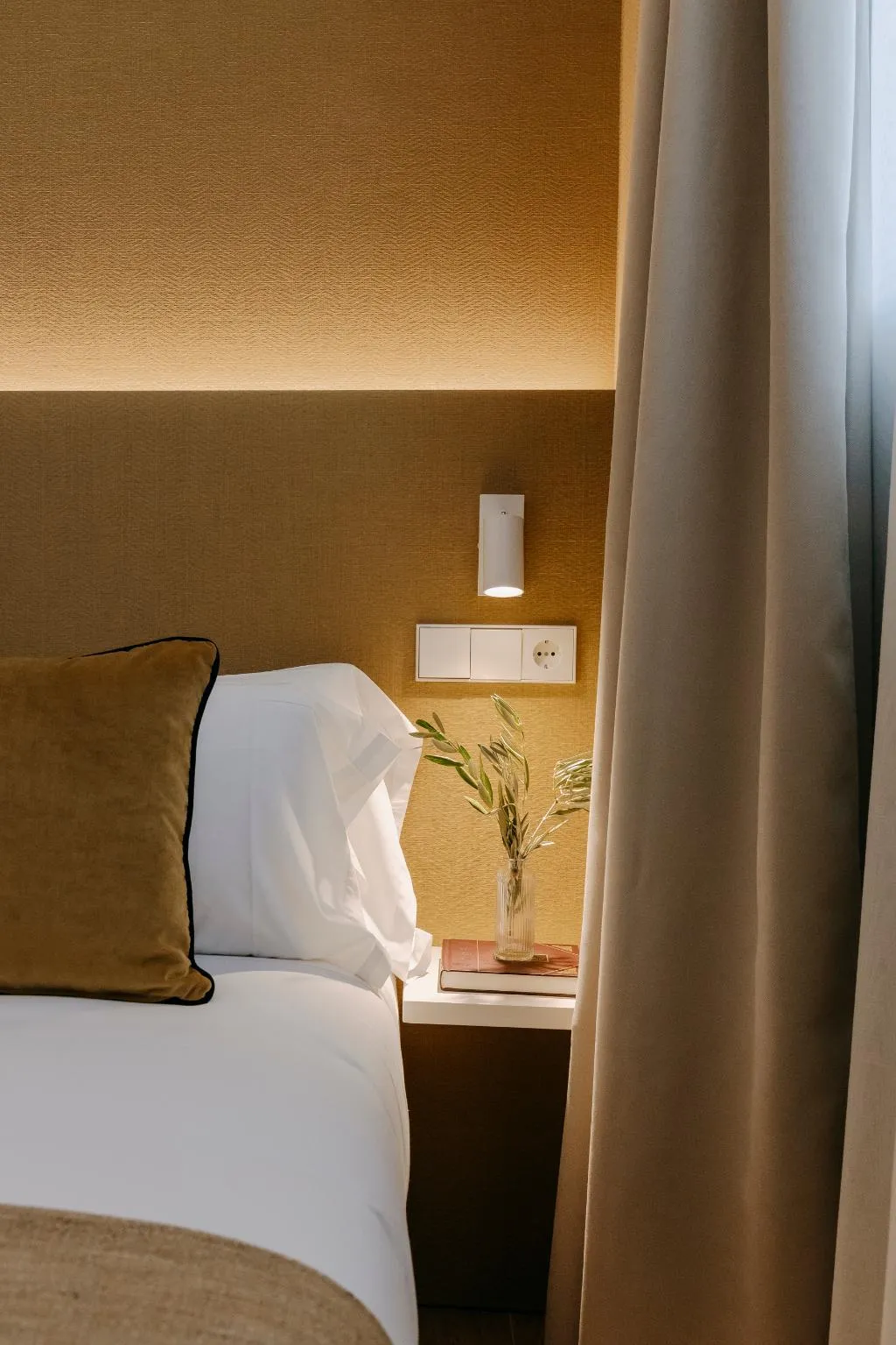 Double or Twin STANDARD Room, Hotel PAX Atocha, Madrid
