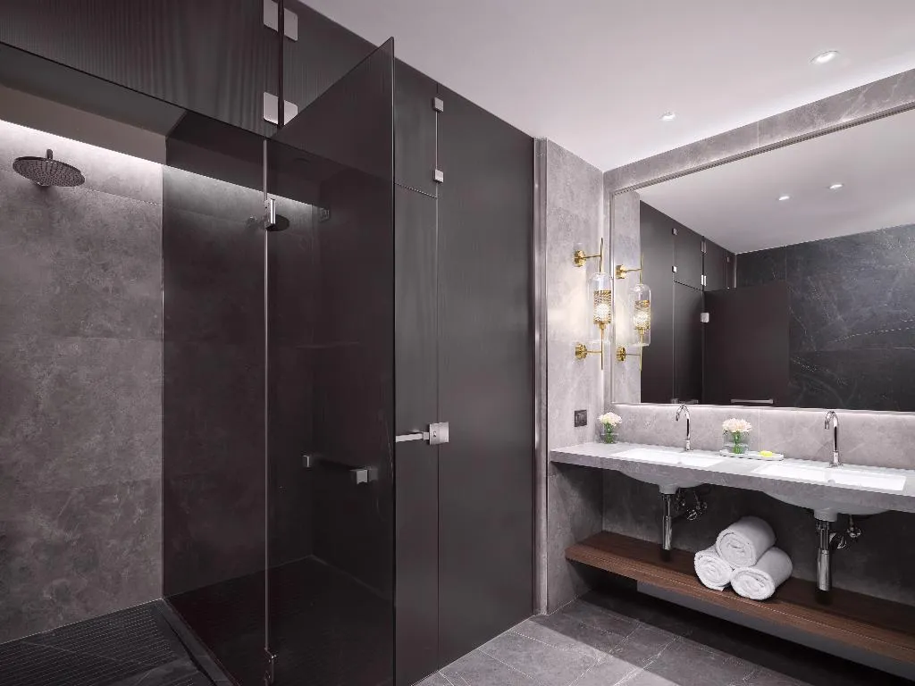 SUITE WITH VIEWS Room, Anantara Palazzo Naiadi Rome Hotel, Rome