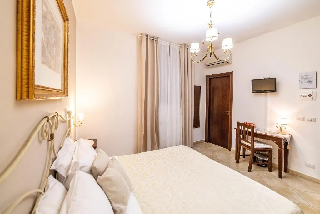 Room, Bed And Breakfast Dionisio, Taormina