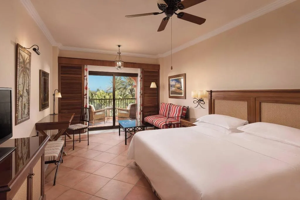 Room, Sheraton Fuerteventura Beach, Golf & Spa Resort, Fuerteventura