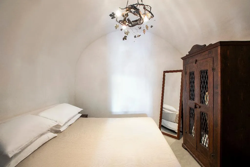 VILLA THREE BEDROOMS Room, Ducato Wine Village, Santorini