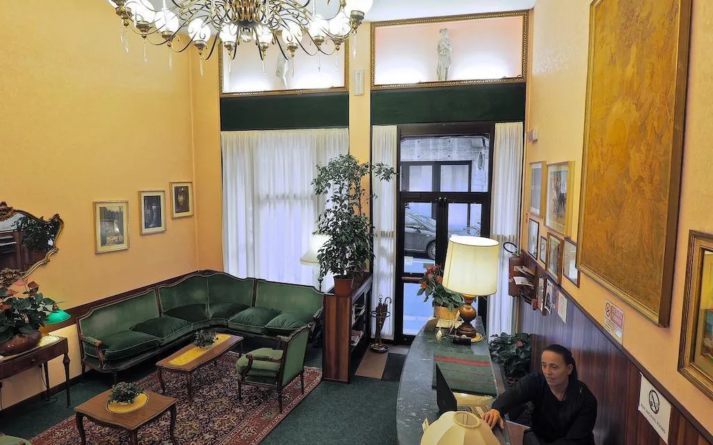 General view, Hotel London, Milan