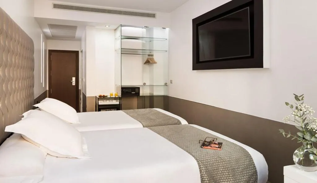 SINGLE STANDARD Room, Francisco I, Madrid