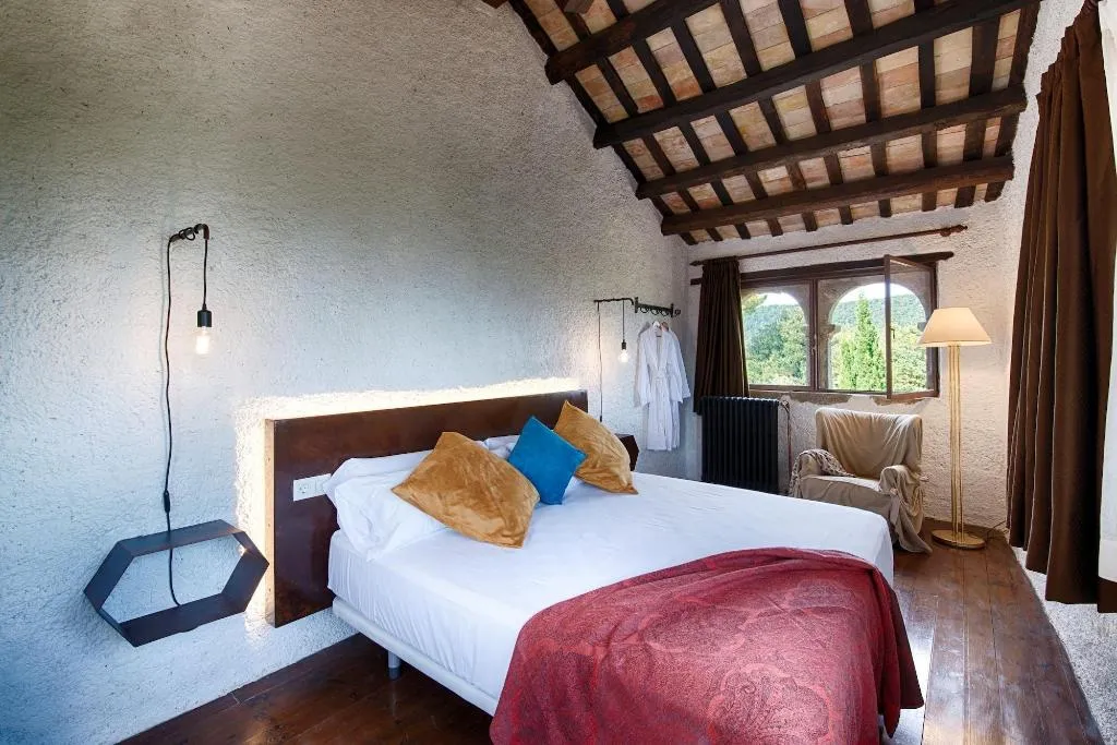 Room, Masia Can Pou, Costa Brava