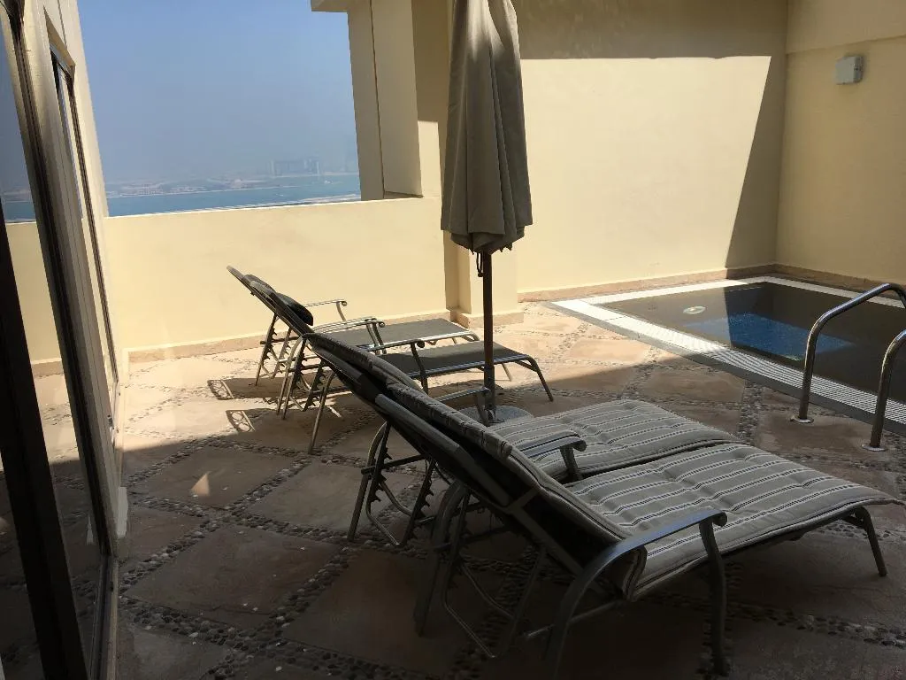 APARTMENT STANDARD Room, Roda Amwaj Suites Jumeirah Beach Residence, Dubai