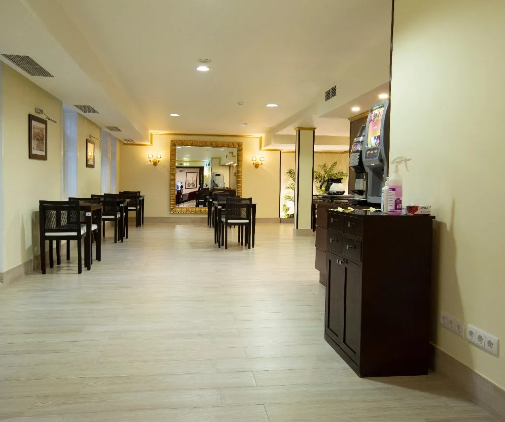 Restaurant, Veneza Hotel, Porto