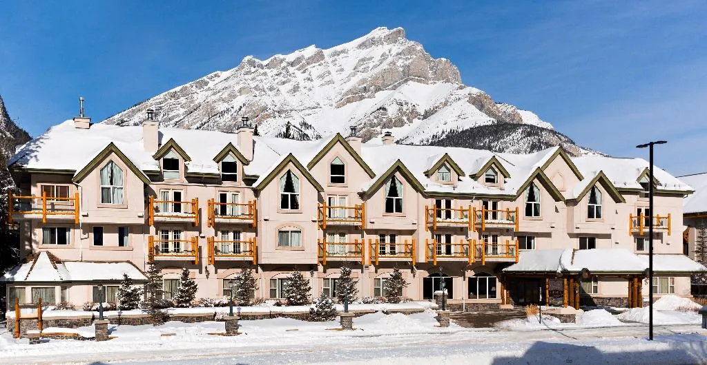 General view, Rundlestone Lodge Banff, Calgary, Alberta