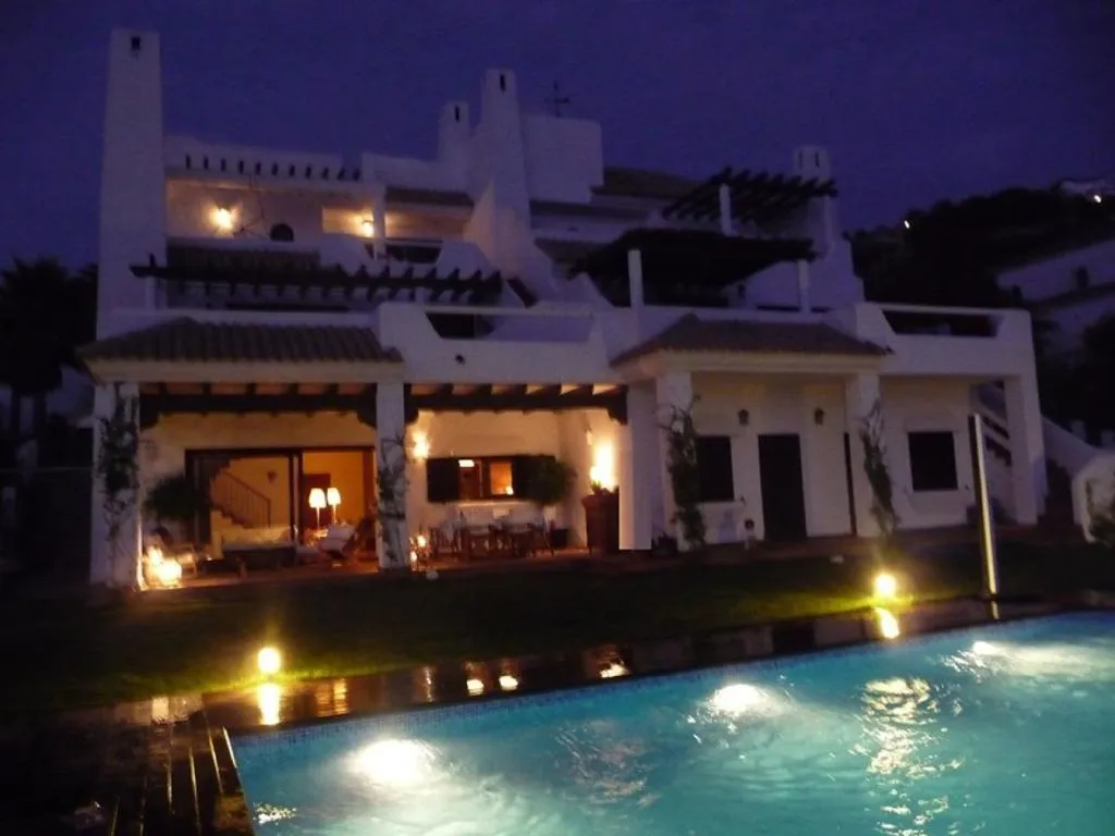 VILLA CAPACITY 4 Room, Beach Resort Playa de los Alemanes, Costa De La Luz