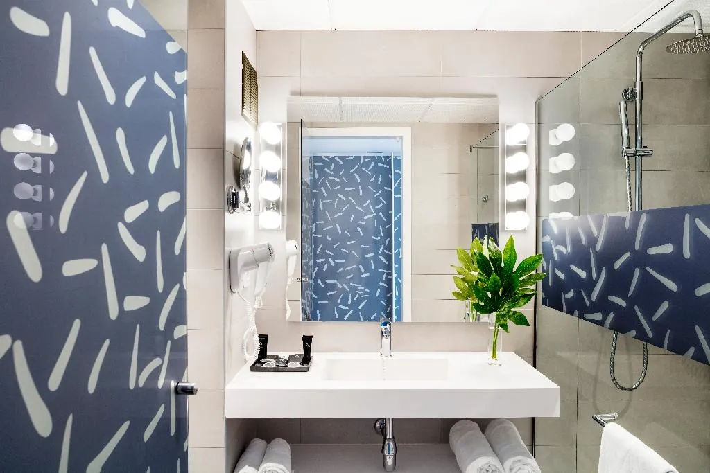 DOUBLE SINGLE USE STANDARD Room, Aqua Hotel Onabrava & Spa****S, Costa Brava