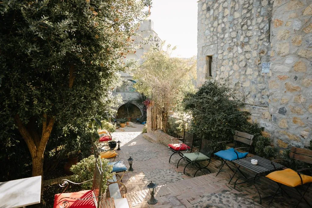 Terrace, Hotel Restaurante Castillo de Monda, Costa Del Sol