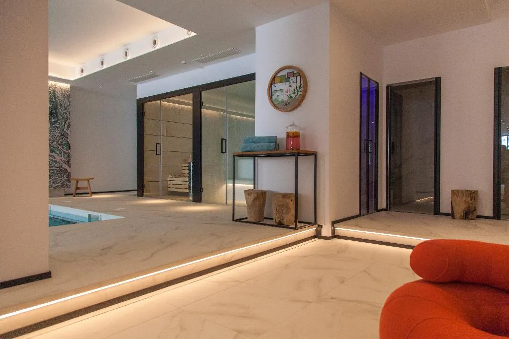 Sports and Entertainment, Stic Urban Hotel & Spa, Ibiza