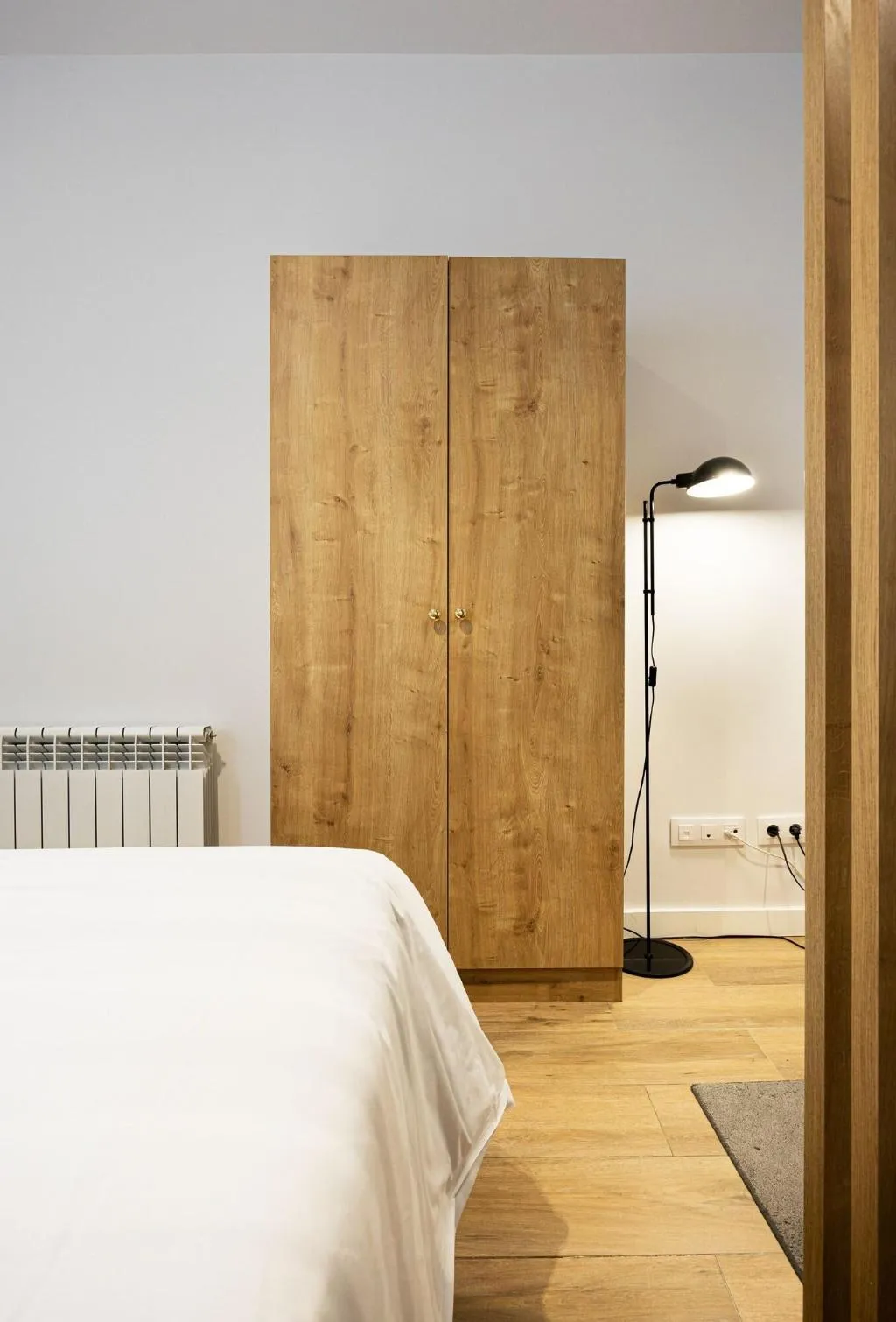 Room, Smartr Atocha Reina Sofia, Madrid