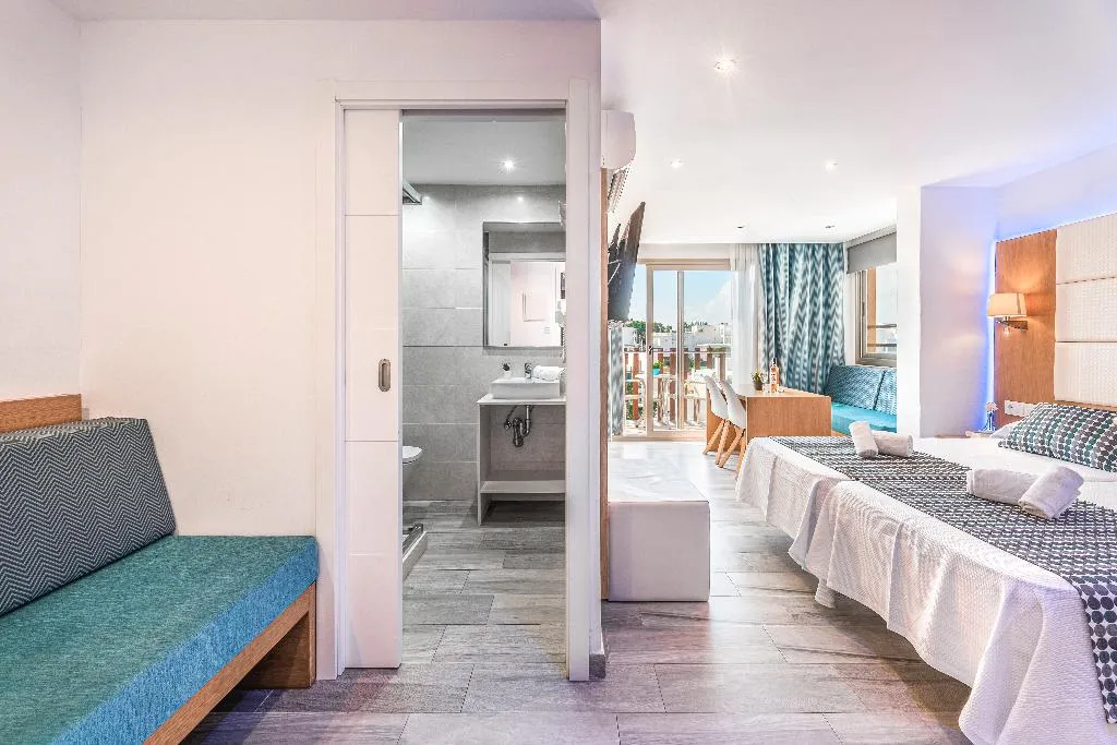 STUDIO STANDARD Room, Playa Ferrera, Majorca