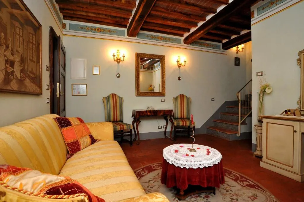 Room, Relais Castelluccio Palusse, Umbria