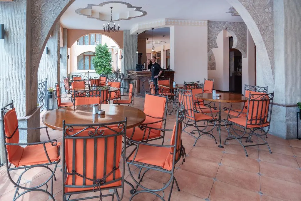 Restaurant, Palazzo, Bourgas